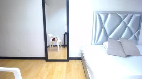 Snapshot of exotic_karmella chatting on February 21, 9:32 pm exotic_karmella online show from February 21, 9:32 pm