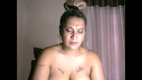exoticindian37 online show from December 23, 4:17 pm