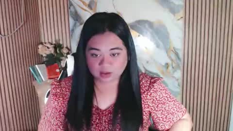 SHANTAL MARIE online show from February 12, 7:12 am