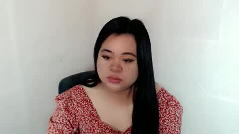 SHANTAL MARIE online show from January 17, 5:00 pm