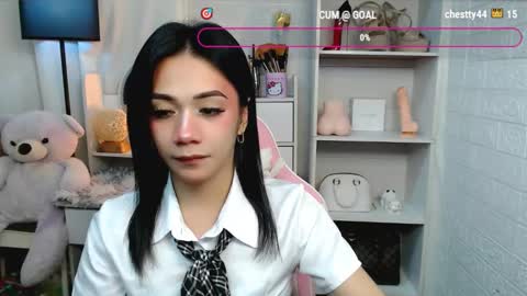 exotictssavie online show from March 8, 5:43 pm