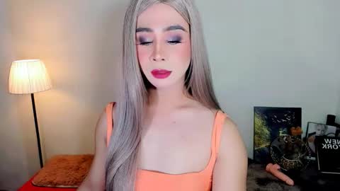 expensive_elise online show from February 20, 5:37 pm