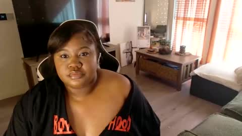 Miss Kitty online show from February 12, 10:13 pm