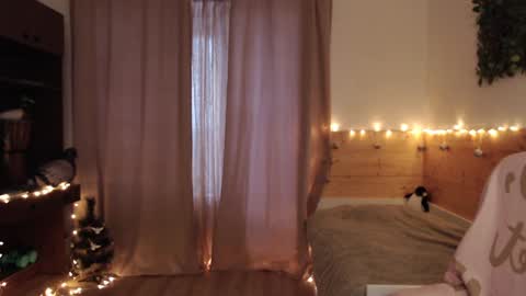 Crystal online show from January 27, 9:23 am