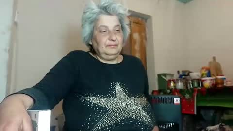 Snapshot of exquisitemature chatting on March 10, 8:06 am ExquisiteMature online show from March 10, 8:06 am