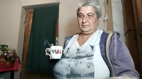 ExquisiteMature online show from October 14, 10:29 am