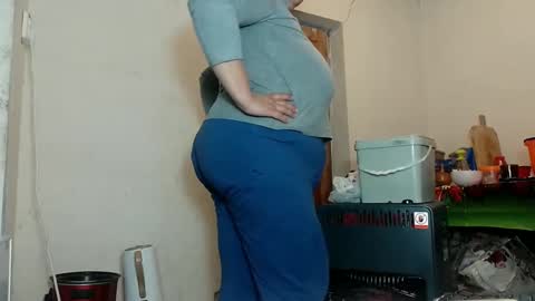 Snapshot of exquisitemature chatting on February 18, 4:58 am ExquisiteMature online show from February 18, 4:58 am