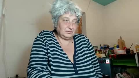 Snapshot of exquisitemature chatting on March 6, 8:05 pm ExquisiteMature online show from March 6, 8:05 pm