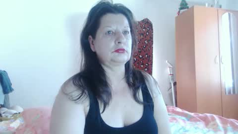 ExtasyMature online show from May 15, 9:28 am