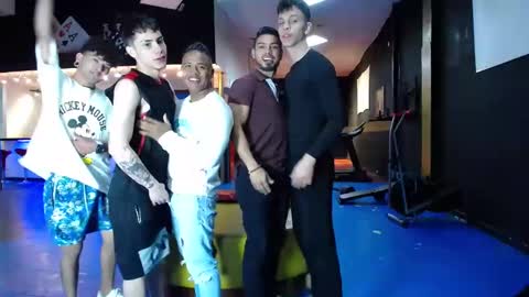 extrangers online show from February 11, 12:15 pm