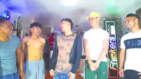 extrangers online show from February 2, 12:02 pm