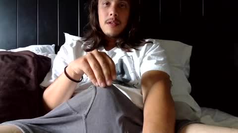 Strokes online show from June 24, 4:36 pm