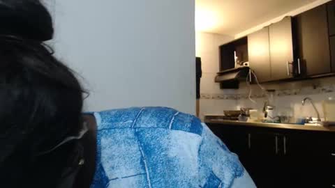 eyshaexotii online show from January 7, 12:59 am