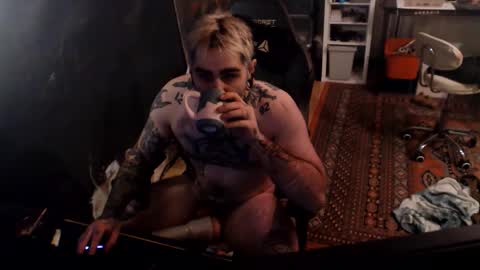 Eytab online show from November 25, 4:17 pm