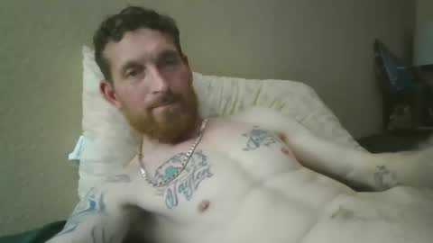 Snapshot of eze420711 chatting on January 17, 8:13 am Rustynailher online show from January 17, 8:13 am