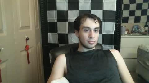 Snapshot of ezra_naamah chatting on February 6, 12:33 am Ezra Naamah online show from February 6, 12:33 am