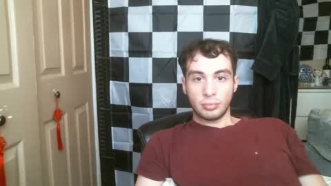Snapshot of ezra_naamah chatting on March 9, 10:30 pm Ezra Naamah online show from March 9, 10:30 pm