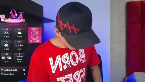 Snapshot of ezra_storm chatting on September 15, 7:10 am Juan online show from September 15, 7:10 am