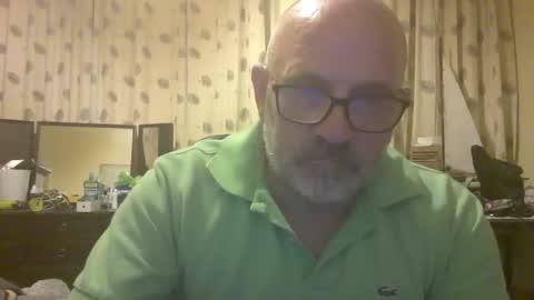 f1zzeek online show from May 22, 11:33 pm