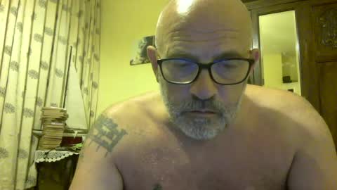 f1zzeek online show from July 1, 11:24 pm
