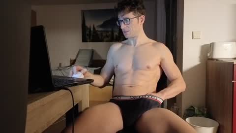 Snapshot of f24570a chatting on January 19, 10:17 pm Mick online show from January 19, 10:17 pm