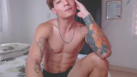 Snapshot of fabrizio_amery chatting on February 2, 7:46 pm - A N D E R online show from February 2, 7:46 pm