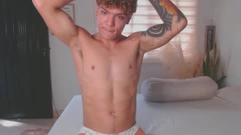 Snapshot of fabrizio_amery chatting on January 19, 8:41 pm - A N D E R online show from January 19, 8:41 pm