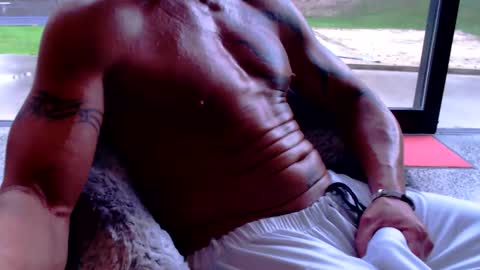 fabxxxl online show from October 20, 7:46 am