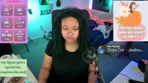 aisha online show from November 26, 1:25 am