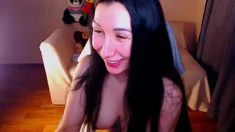 Elli  online show from November 8, 3:37 pm