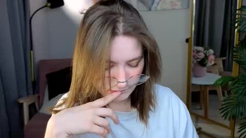 Tara online show from November 30, 9:44 pm