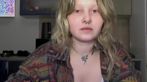 Arisha online show from February 26, 6:37 pm