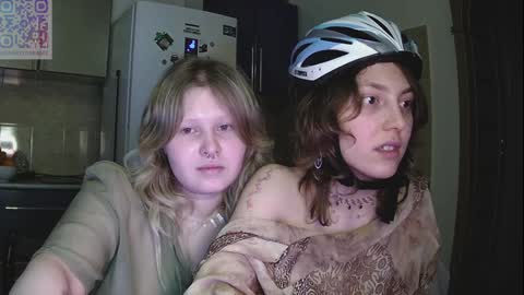 Arisha online show from February 3, 2:47 am