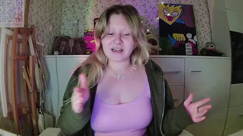 Arisha online show from February 4, 5:55 pm