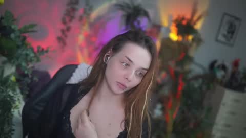 faith_chan online show from January 17, 5:28 am