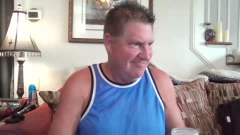falconbator8 online show from July 16, 12:52 pm