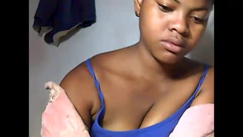 falielyse online show from September 16, 4:37 am