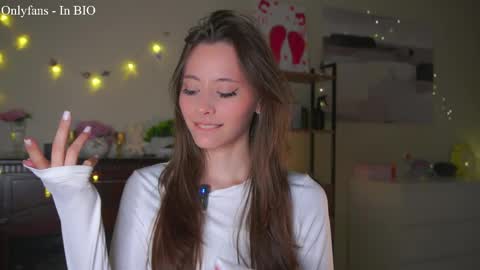 Kaori online show from April 2, 7:21 pm