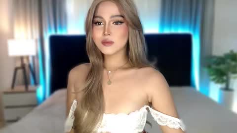 Belly Conklin online show from December 1, 5:38 am