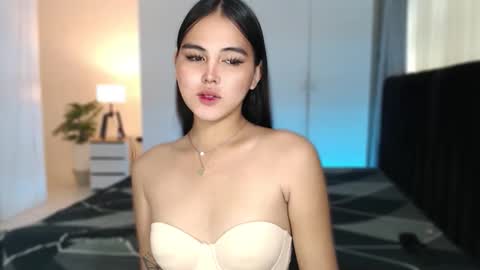 Belly Conklin online show from January 11, 1:33 am