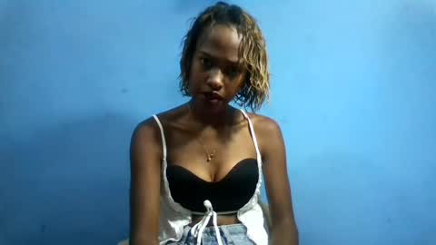 fallinah01 online show from June 14, 9:11 am