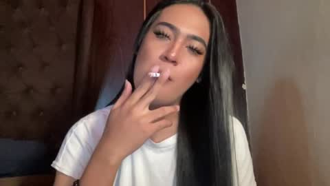 callmecindy online show from May 6, 2:06 am