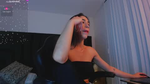 Snapshot of faloonroussel chatting on September 9, 12:54 am Faloon online show from September 9, 12:54 am