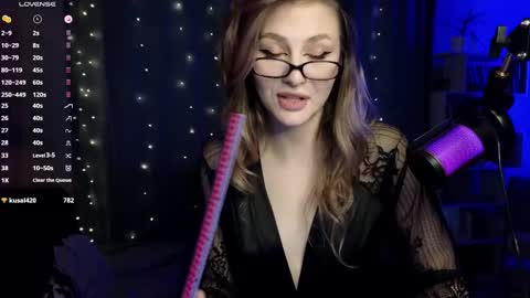 Snapshot of fancymeee chatting on February 22, 11:46 am fancymeee online show from February 22, 11:46 am