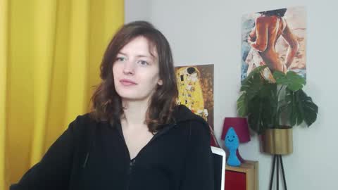 Nadine online show from October 15, 4:49 am