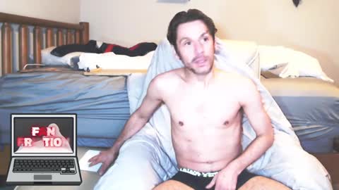 Snapshot of fanfriction chatting on February 13, 4:22 am Fan Friction online show from February 13, 4:22 am