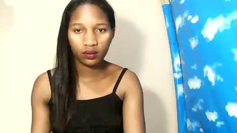 faniriah27 online show from October 8, 8:48 pm