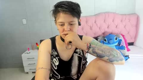 FANNY online show from October 3, 4:32 am