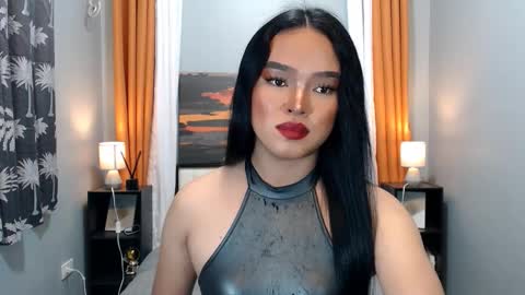 ITYS ME MONA online show from February 9, 11:03 am