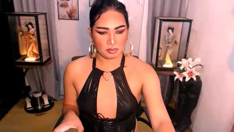 YOUR DOMINA KRISTINE online show from December 22, 8:59 pm